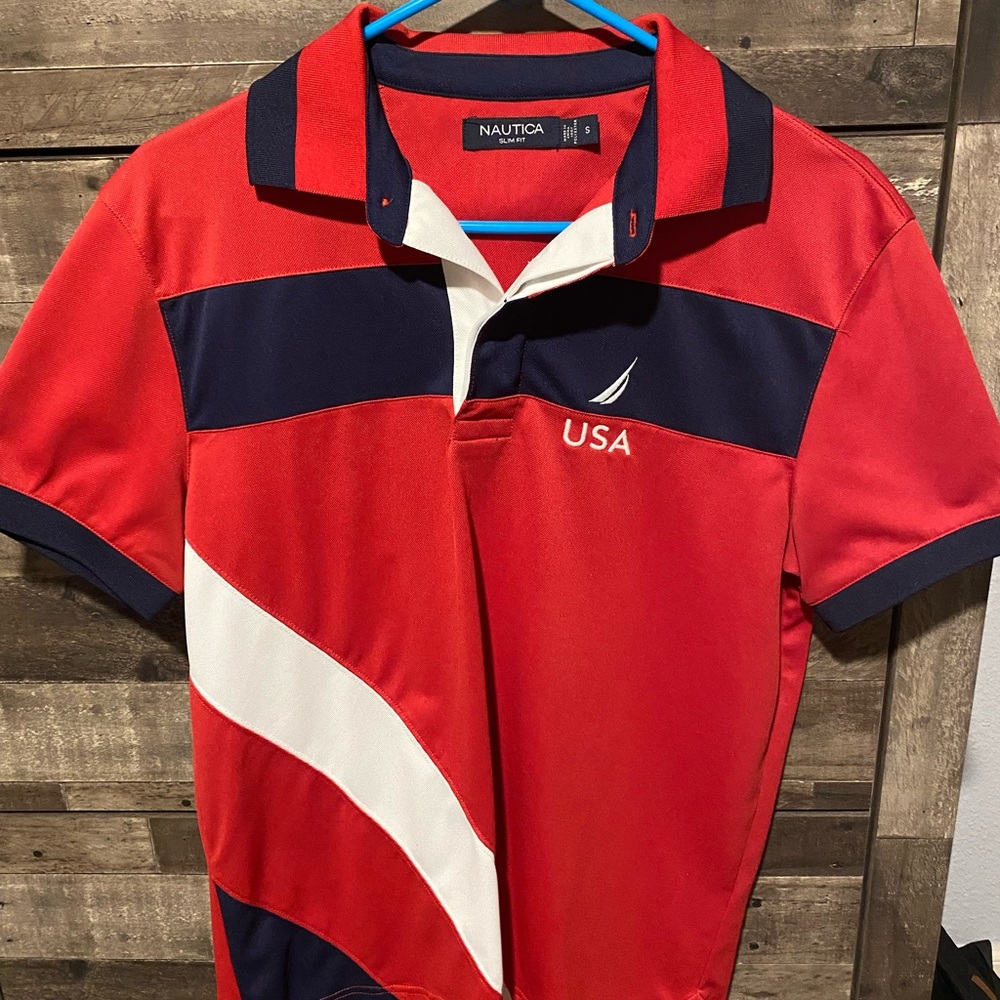 NAUTICA polo shirt ! Great condition.